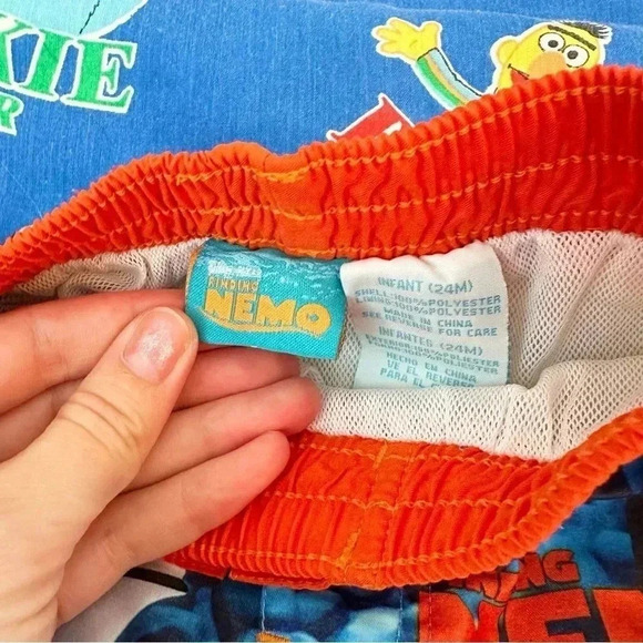 Y2K Kids Disney Finding Nemo Tank Gang Swim Trunk Shorts Size 24M - Picture 5 of 5